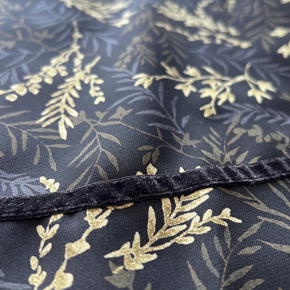 First Issue Vintage skirt - Picture 2 of 6